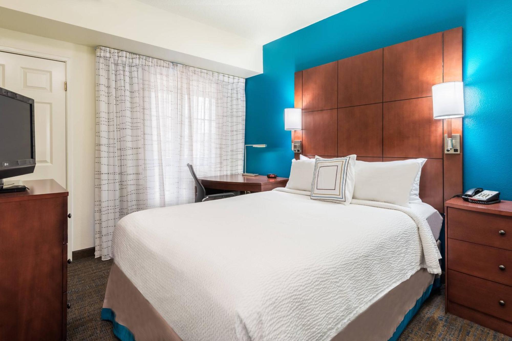 Downtown Hotel